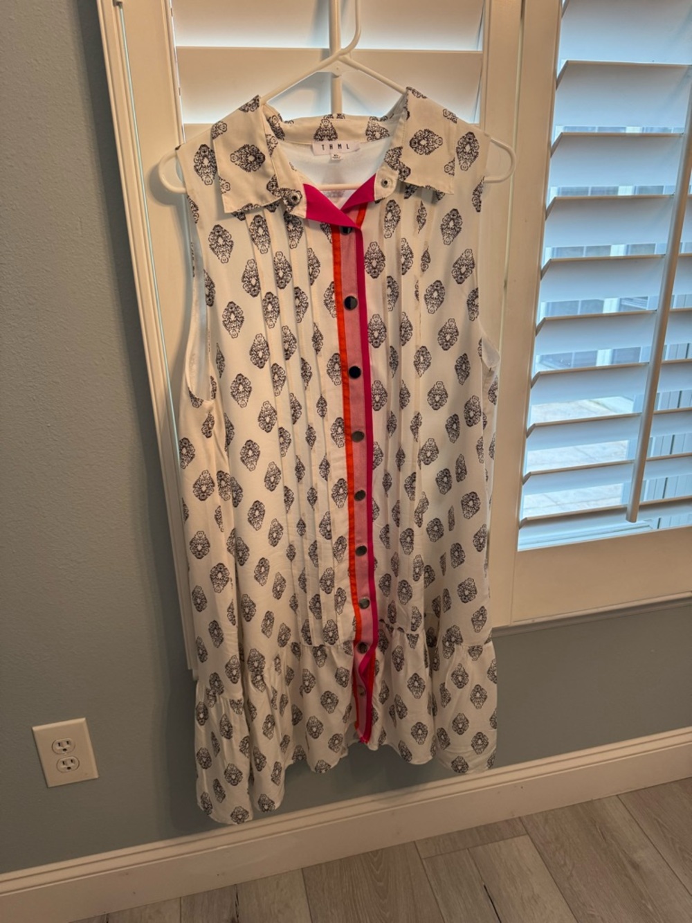 THML White Printed Button-Front Dress with Pink and Red Trim XL